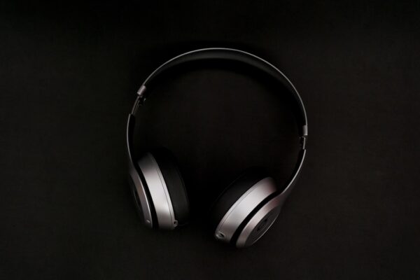 Photo wireless headphones