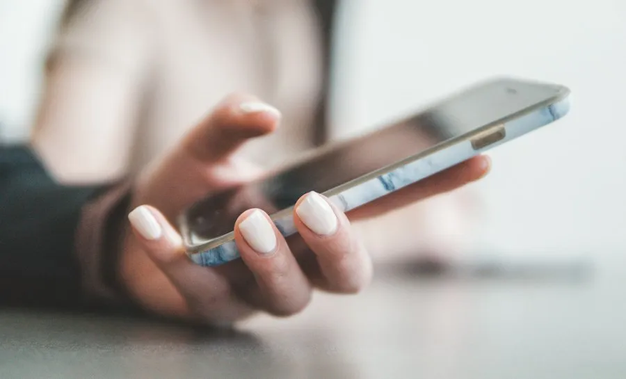 Photo common mobile phone subscription mistakes